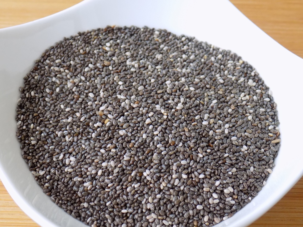 Jak przygotować pyszne i zdrowe danie z nasion chia?